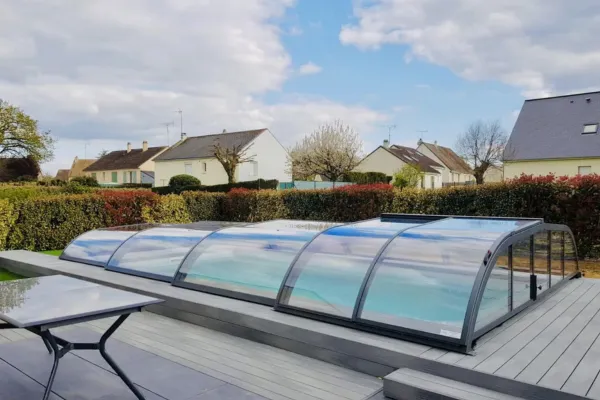 piscine polyester chateaubourg