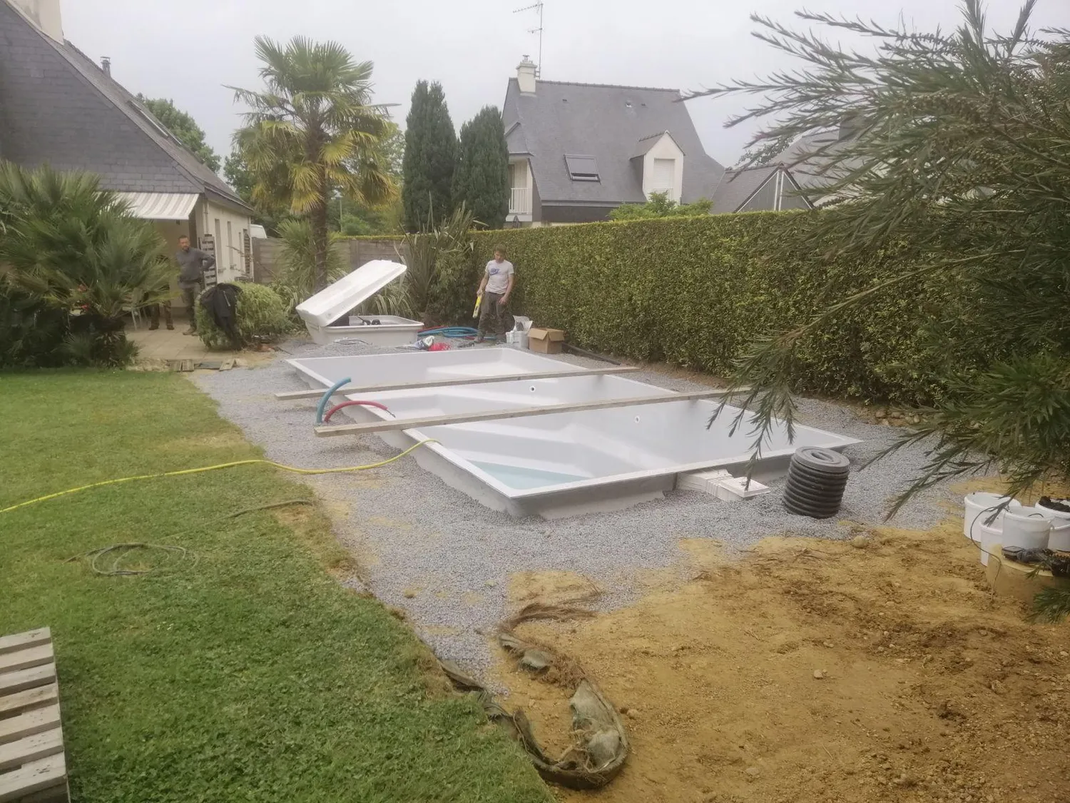 piscine polyester chateaubourg