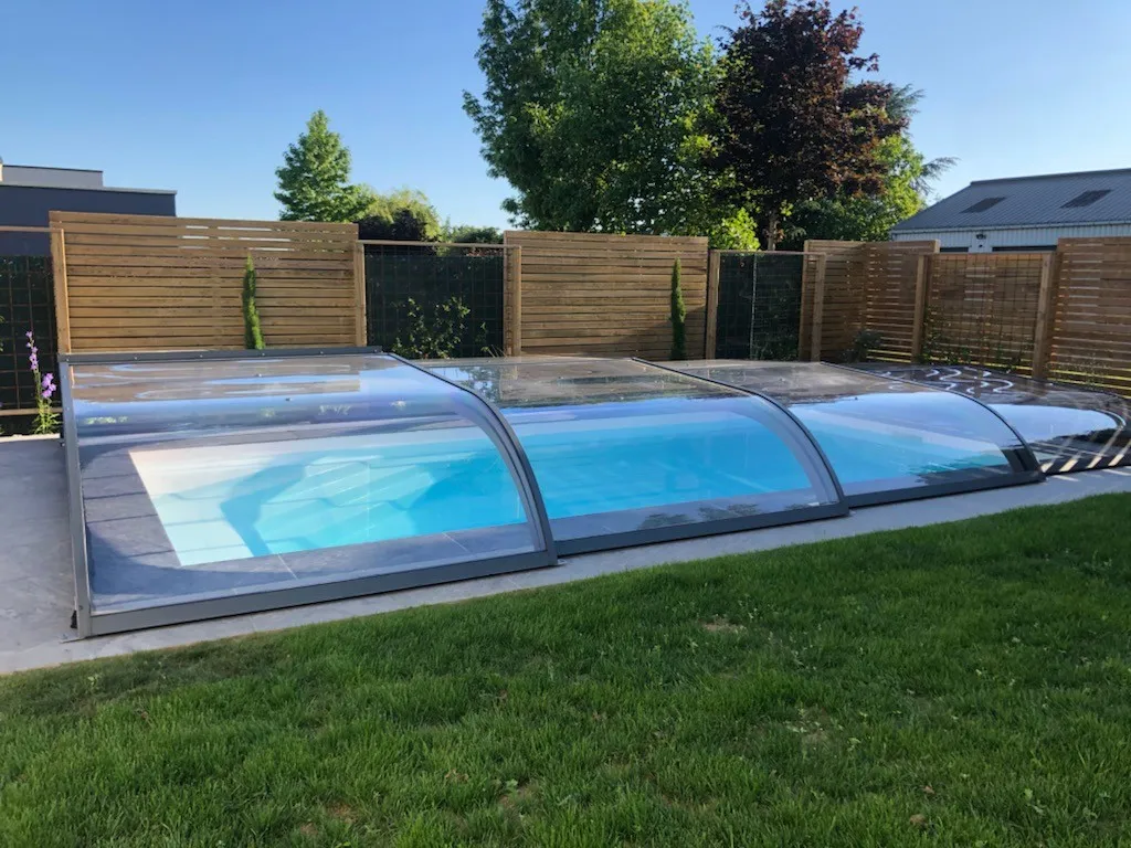 piscine polyester chateaugiron