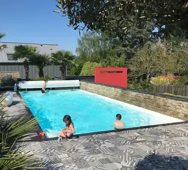 piscine polyester Fougères-1