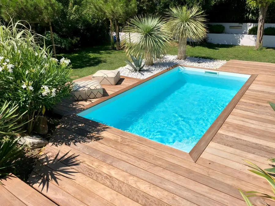 piscine polyester fougeres
