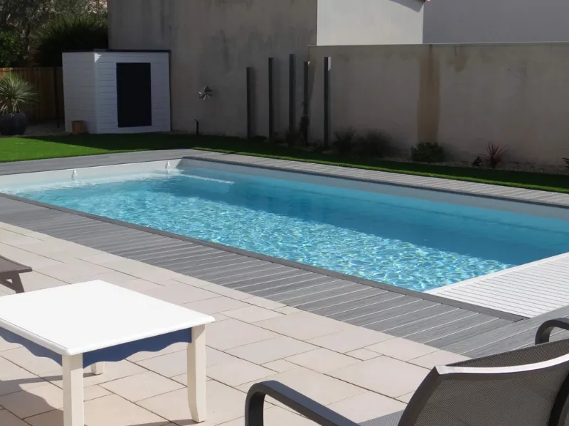 piscine polyester mayenne